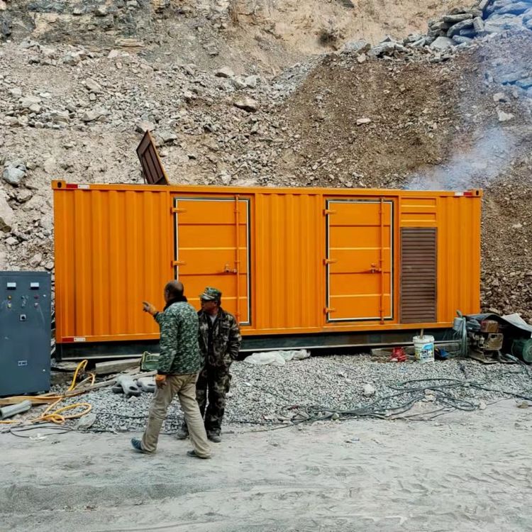 崇川如何选择适合自己的 800KW 柴油发电机组?