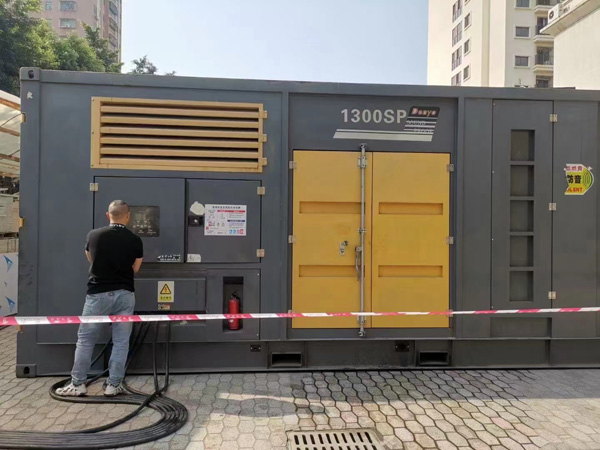 崇川500KW发电机组冬季应该配多大的启动电瓶？